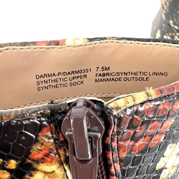 Steve Madden “Darma” Snake Print Block Heel Boots SZ 7.5 - Picture 11 of 11